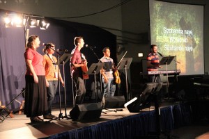 Worship GYS Mennonite World Conference7 
